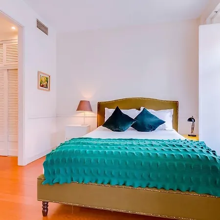 Stunning Views For Up To 4 Pax In Chiado Apartmán Lisboa
